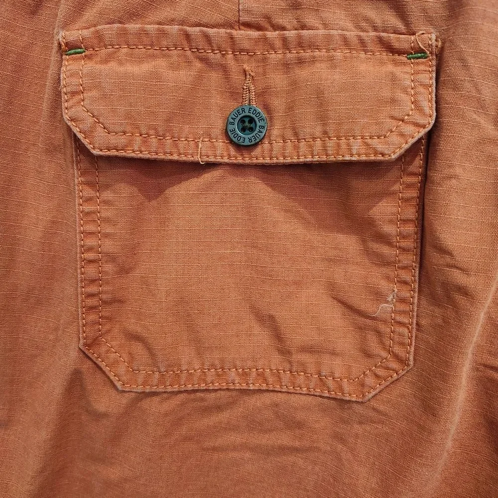 Womens Eddie Bauer Cargo Shorts- Size 10